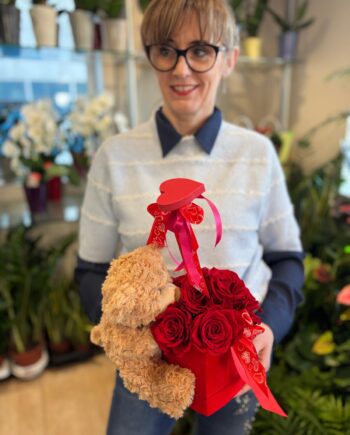 Teddy & Roses flowerbox wieczne róże z misiem